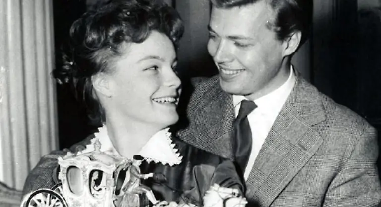 Ihr-suessliches-Sissi-Image-wird-die-Vollblutschauspielerin-erst-los