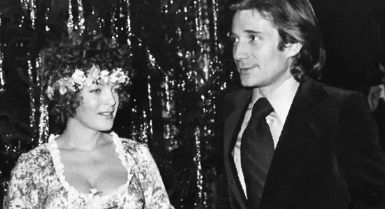 Ihre-Heirat-mit-Laurent-Petin-erscheint-vielen-als-uebereilt