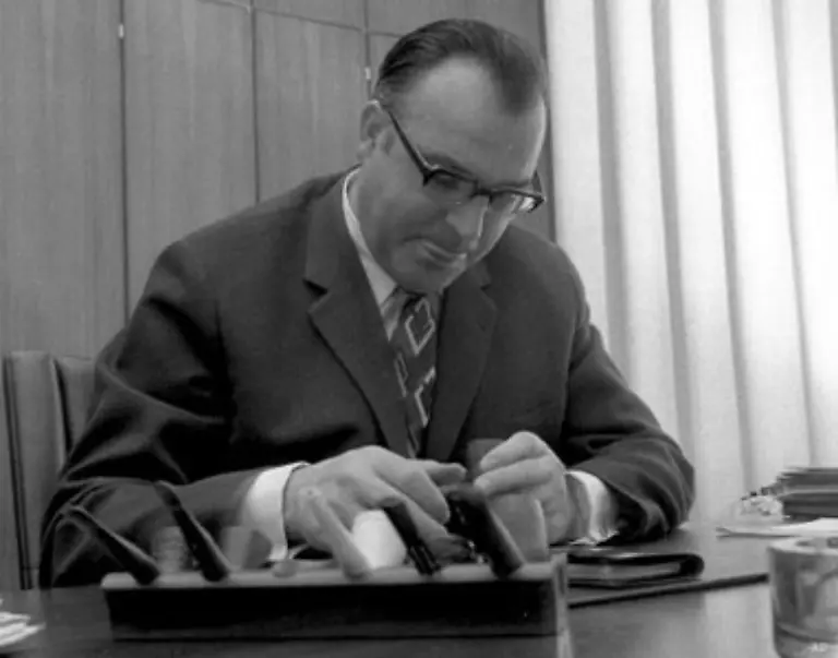 Mit-Kohl-kommt-frischer-Wind-in-die-Mainzer-Staatskanzlei-Die-wichtigste-Entscheidung-in-seiner-Amtszeit-in-Rheinland-Pfalz-ist-die-Gebietsreform