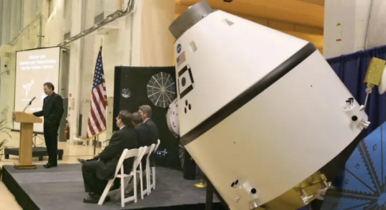 Doch-die-Arbeiten-am-neuen-Orion-Raumfahrzeug-kommen-wegen-anhaltender-Etatsorgen-und-Problemen-mit-der-Sicherheit-langsamer-voran-als-geplant