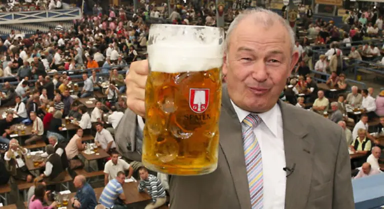 Auch-der-Bierkonsum-sei-von-6-9-auf-6-6-Millionen-Mass-gesunken-Die-Zahl-der-verzehrten-Ochsen-blieb-mit-104-konstant