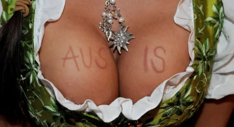 Erst-jetzt-nach-der-Sause-kommt-sicher-ein-bisschen-Ernuechterung