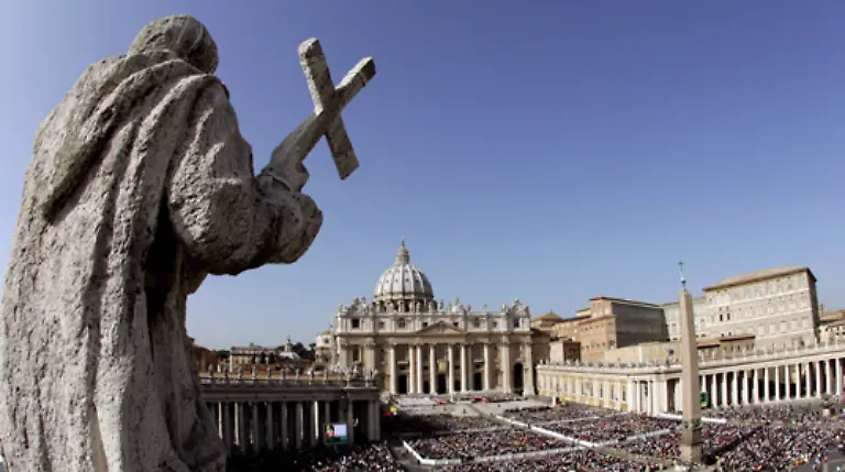 An-die-100-000-Aktenbuendel-aus-dem-sogenannten-Vatikanischen-Geheimarchiv-machte-der-Heilige-Stuhl-2003-und-2006-den-Forschern-erstmals-zugaenglich