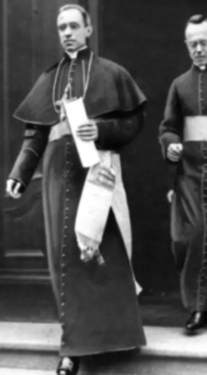 Viele-sehen-den-spaeteren-Papst-schon-als-Drahtzieher-hinter-dem-Reichskonkordat-das-der-Vatikan-im-Jahr-1933-mit-Deutschland-unterzeichnete-Pius-nach-der-Unterzeichnung-133