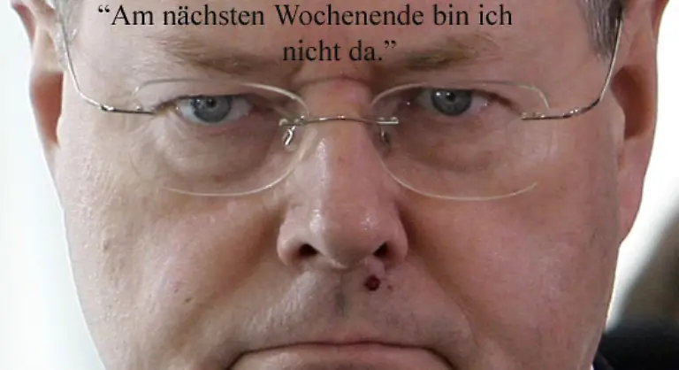 Antwort-auf-die-Frage-ob-am-naechsten-Wochenende-erneut-ueber-die-Hypo-Real-Estate-oder-andere-Auswirkungen-der-Finanzkrise-beraten-werden-muss-Steinbrueck-ist-dann-in-Washington