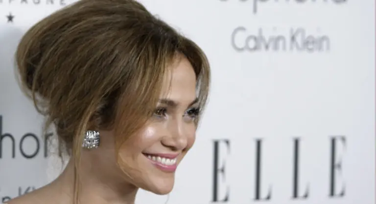 Gerade-trafen-sich-die-schoensten-Hollywood-Mamas-wieder-bei-einer-grossen-Gala