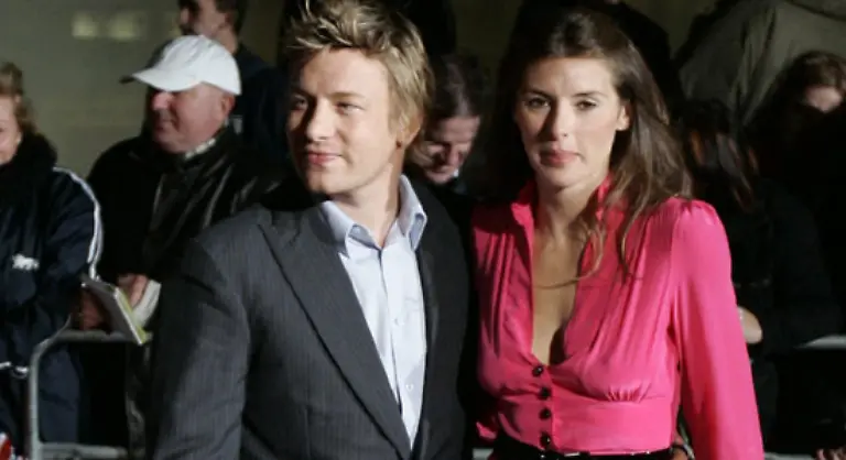 Vielleicht-auch-bei-Star-Koch-Jamie-Oliver-seine-Toechter-heissen-naemlich-Poppy-Honey-und-Daisy-Boo