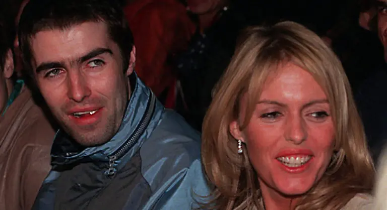 Musiker-druecken-ihre-Ehrfurcht-wohl-gerne-aus-indem-sie-ihre-Kids-wie-das-Vorbild-nennen-Patsy-Kensit-und-Liam-Gallagher-nannten-ihren-Sohn-Lennon