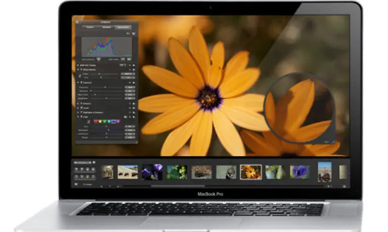 So-tolle-Notebooks-haben-natuerlich-ihren-Preis-fuer-das-Flaggschiff-das-MacBook-Pro-mit-2-5-Gigaherz-und-17-Zoll-Monitor-muss-man-im-Apple-Store-satte-2-500-Euro-hinblaettern