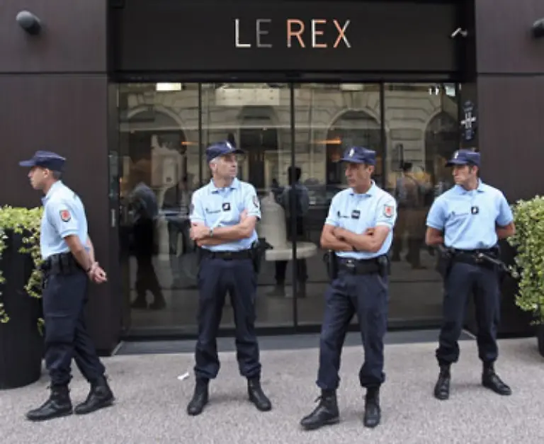 In-seinem-Zimmer-wird-ein-ganzes-Doping-Arsenal-gefunden-darunter-ein-noch-nicht-zugelassenenes-Medikament