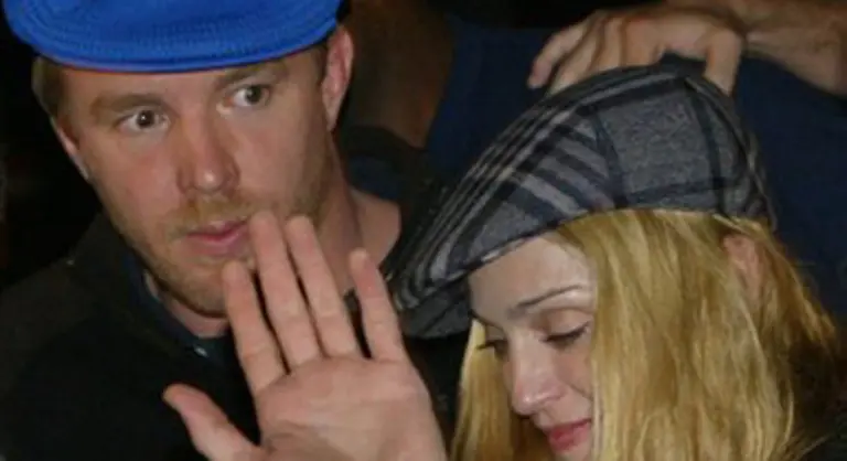 In-britischen-Boulevardmedien-war-in-den-letzten-Monaten-freilich-die-Rede-davon-dass-Ritchie-zunehmend-genervt-sei-von-Madonnas-Esoterik-Trip