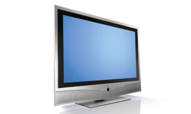 Auch-der-zweite-deutsche-Kandidat-ist-ein-Top-Produkt-Der-Loewe-Xelos-A-42-HD-100-DR-liefert-auf-42-Zoll-ein-ausgezeichnetes-Bild-auch-bei-analogen-Signalen-Das-Design-ist-exzellent-und-Loewe-bietet-zahlreiche-passende-Komponenten-an