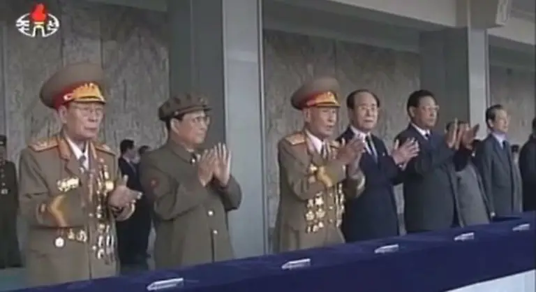 International-wurde-registriert-dass-Kim-Jong-Il-bei-den-offiziellen-Feiern-zum-60-Gruendungstag-seines-Staates-fehlte