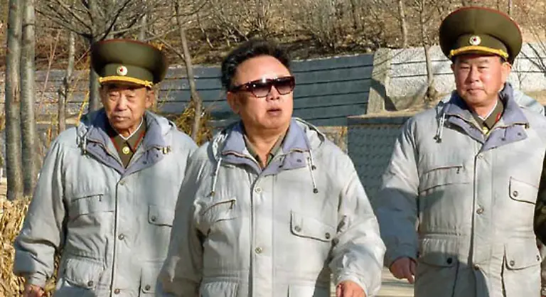 Wie-es-wirklich-um-Kims-Gesundheit-steht-ist-unklar-Der-nach-offiziellen-Angaben-66-Jahre-alte-Kim-soll-an-einer-Herzschwaeche-und-an-Diabetes-leiden-Doch-Berichte-ueber-Krankheiten-des-exzentrischen-Diktators-werden-von-Nordkorea-als-Verschwoerung-zurueckgewiesen