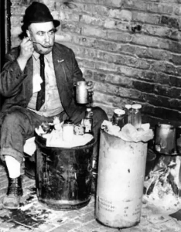 Die-Arbeitslosenrate-schnellt-in-die-Hoehe