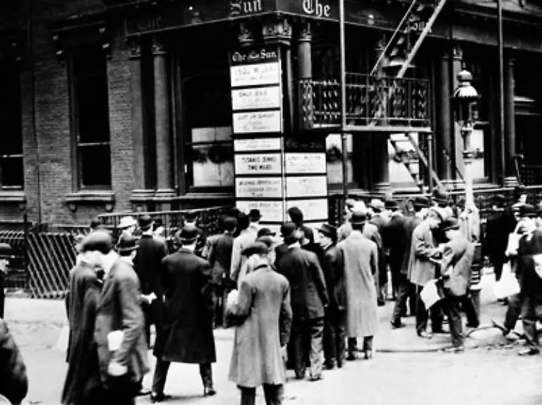 Ende-1929-notiert-der-Dow-Jones-nur-noch-bei-58-75-Punkten-ein-Minus-von-37-73-Prozent-im-Jahresvergleich