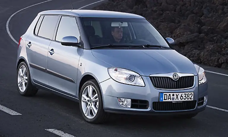 Dahinter-liegt-wieder-ein-Corsa-in-diesem-Fall-mit-1-0-Liter-Bezinmotor-und-ein-weiterer-Diesel-Der-Skoda-Fabia-1-4-TDI-GreenLine-im-Bild-Ausserdem-ein-Polo-mit-1-4-Liter-Benziner-alle-71-Punkte