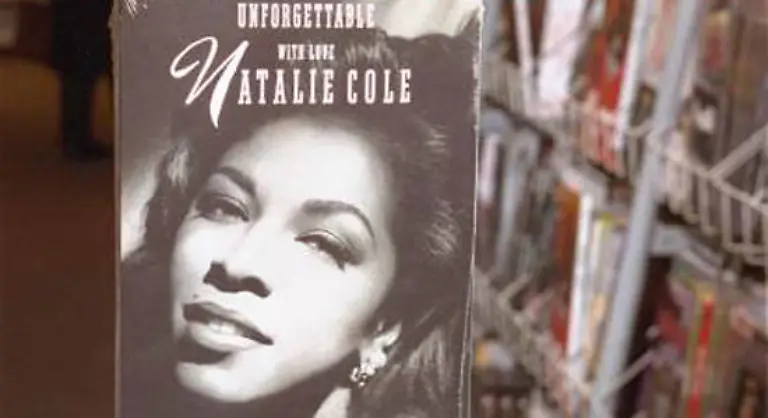 Erstklassiger-Sound-ein-wuerdiger-Nachfolger-ihres-grossen-Erfolges-Unforgettable-With-Love
