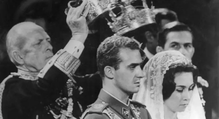Als-sie-im-Mai-1962-den-damaligen-spanischen-Prinzen-Juan-Carlos-heiratete-konnte-sie-nicht-darauf-zaehlen-einmal-Koenigin-zu-werden