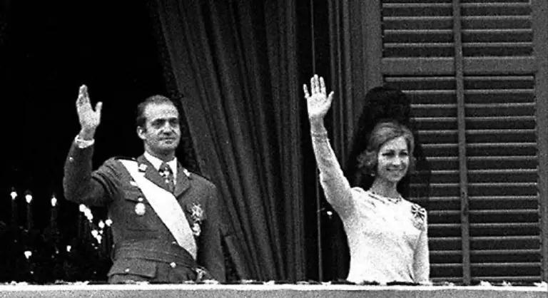 In-Spanien-herrschte-damals-die-Franco-Diktatur-1939-1975-und-Juan-Carlos-wusste-selbst-nicht-ob-er-jemals-den-Thron-besteigen-wuerde