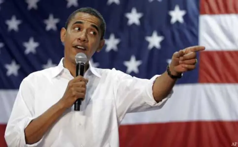 Der-mitreissende-Senator-entschied-zunaechst-den-innerparteilichen-Kampf-gegen-Hillary-Clinton-fuer-sich-und-startete-dann-seinen-beispiellosen-Marsch-ins-Weisse-Haus