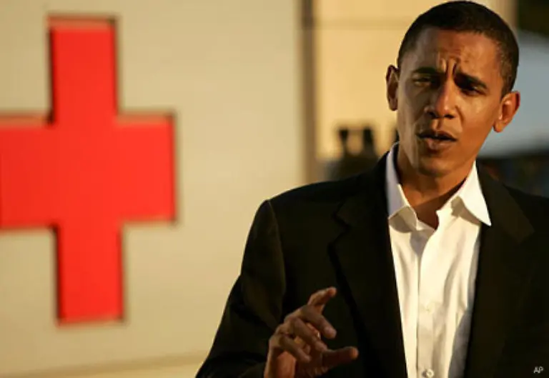 Zunaechst-geht-er-den-Weg-eines-aufstrebenden-Jung-Akademikers-und-arbeitet-fuer-ein-Wirtschaftsberatungsunternehmen