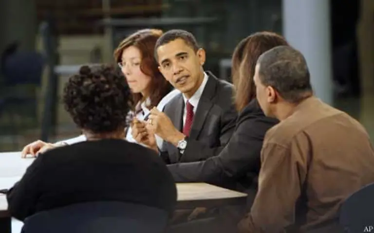 In-seinem-ersten-eigenen-Gesetzentwurf-geht-es-um-mehr-Geld-fuer-einkommensschwache-Collegestudenten-das-Gesetz-kommt-nicht-zu-Stande-Zudem-legt-er-einen-Plan-fuer-einen-phasenweisen-Abzug-aus-dem-Irak-vor