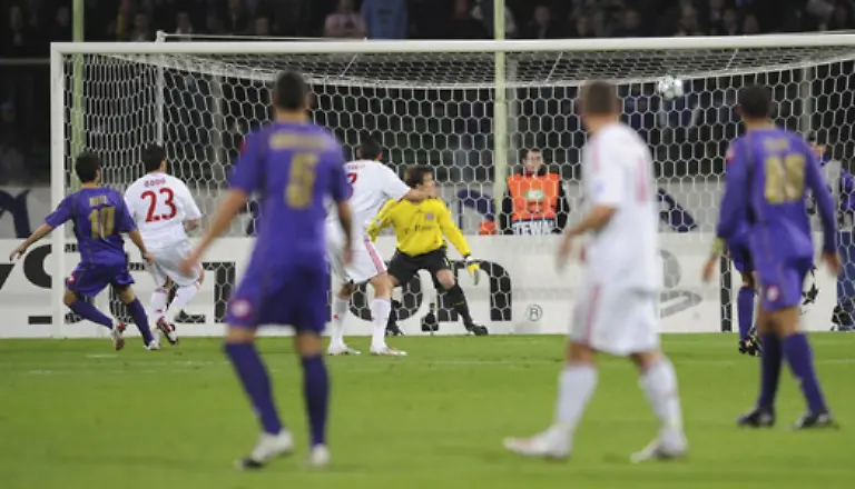 Trotzdem-faellt-in-der-11-Minute-das-erste-Tor-fuer-Florenz