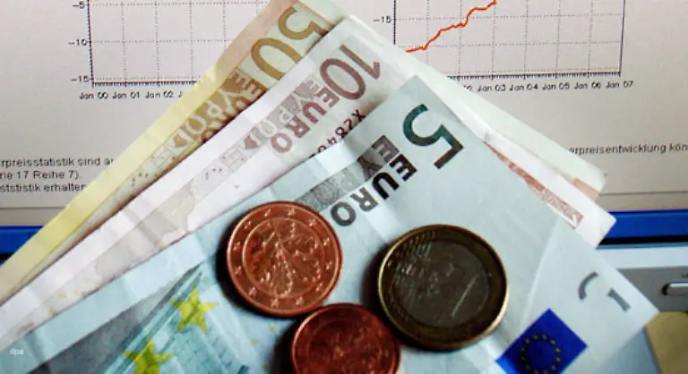 nur-Ihr-Gehalt-bleibt-wie-es-ist-Keine-Sorge-wir-haben-fuer-Sie-schon-einmal-die-besten-Energiespar-Tipps-zusammengestellt