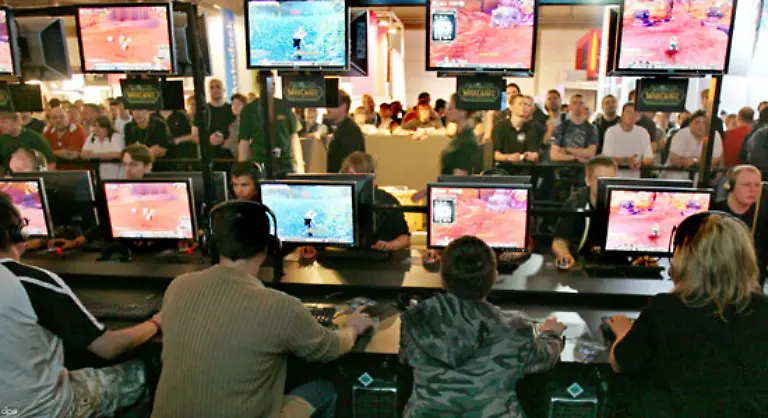 Viele-Geraete-laufen-vielmehr-auf-Stand-by-wobei-weiter-Strom-fliesst