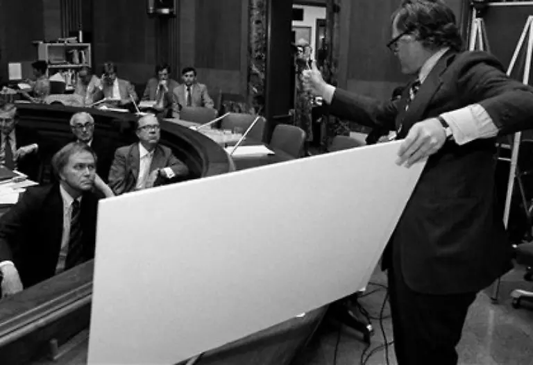 Nachteil-Man-muss-sich-fuer-das-Produkt-entscheiden-das-der-Arbeitgeber-anbietet-Und-das-ist-nicht-unbedingt-das-beste