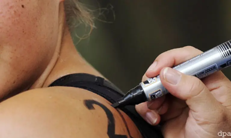 Etwas-mehr-Platz-brauchen-Sie-schon-und-es-sollte-auch-etwas-ordentlicher-offizieller-aussehen-So-mit-Briefkopf-Tabellen-und-allem-Pipapo