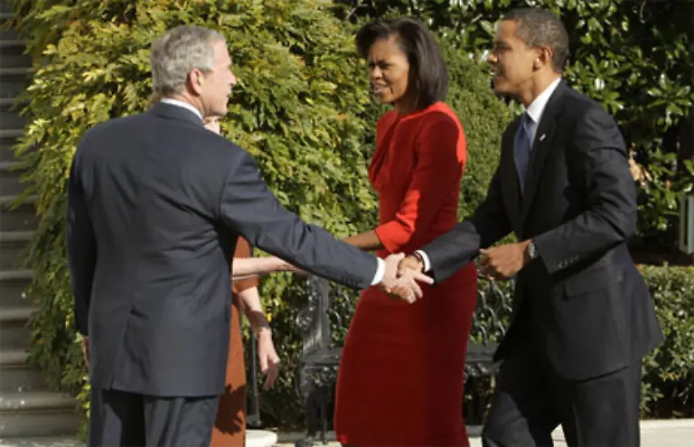 Und-auch-Mr-Obama-weiss-dass-Mr-Bush-lieber-einen-gewissen-Mr-McCain-als-Nachmieter-begruesst-haette