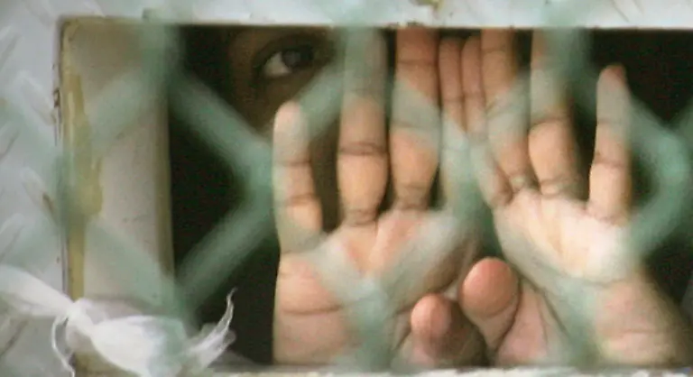 Seit-dem-11-Januar-2002-zeigen-dies-die-USA-in-Guantnamo-besonders-deutlich