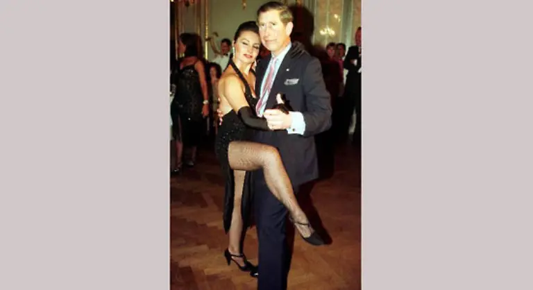 Die-Festivitaeten-werden-jedenfalls-ungefaehr-folgendermassen-aussehen-Bereits-zwei-Tage-vor-dem-eigentlichen-Anlass