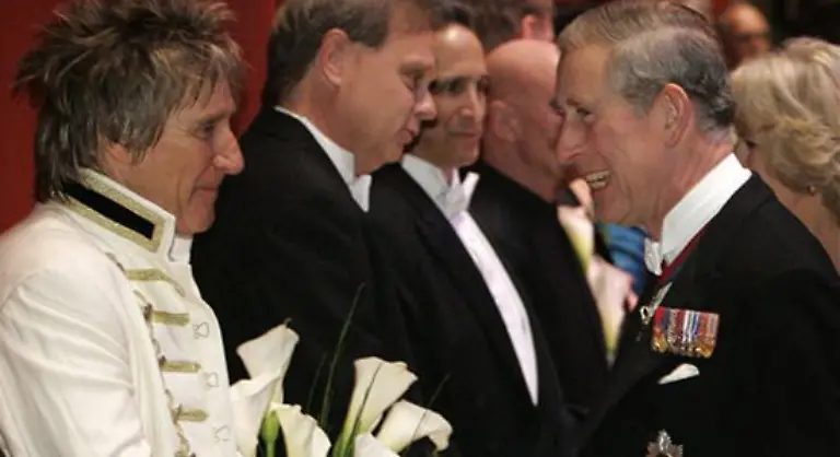 Der-Saenger-der-sonst-mindestens-eine-Million-Euro-fuer-seinen-Auftritt-verlangt-singt-umsonst-fuer-den-Prinzen-denn-auch-er-ist-ein-Goodwill-Botschafter-des-Prince-s-Trust