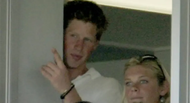 und-auch-Harrys-Flamme-Chelsy-Davey-darf-zur-Party