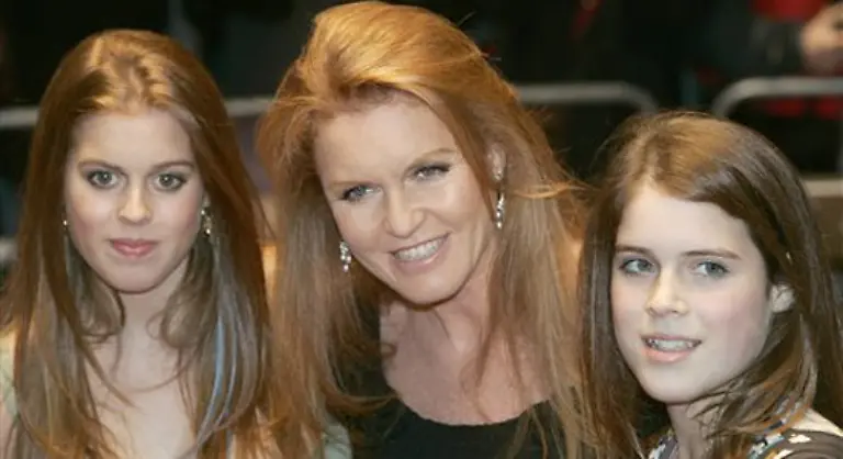 ihre-Toechter-Beatrice-l-und-Eugenie-schon