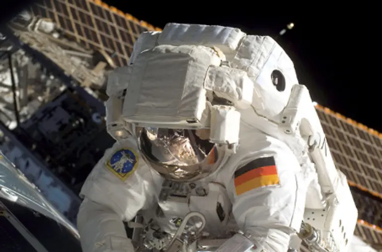 Ein-Besuch-der-ISS-ist-unter-Astronauten-heiss-begehrt-Die-Kroenung-ist-bei-aller-Anstrengung-ein-Ausseneinsatz-Da-draussen-hat-man-ein-wahnsinnig-tollen-Ausblick-resuemierte-Thomas-Reiter