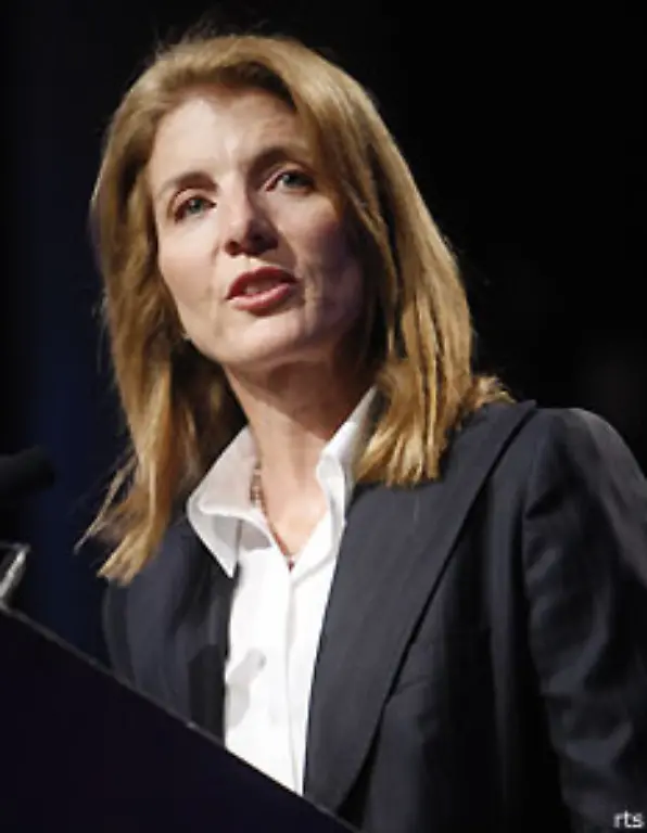 Nur-wenige-Kennedys-sind-heute-noch-einflussreich-Da-ist-zum-einen-Caroline-Bouvier-Kennedy-Schlossberg-die-Tochter-von-JFK-Sie-hat-den-Vizepraesidentenkandidaten-des-demokratischen-Hoffnungstraeger-Barack-Obama-mit-ausgewaehlt