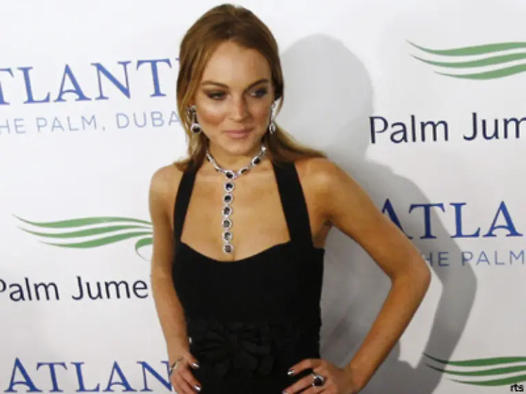 2000-Gaeste-waren-geladen-um-die-Eroeffnung-mit-einer-standesgemaessen-Party-zu-begehen-Die-Prominenz-liess-sich-auch-nicht-lange-bitten-Schauspielerin-Lindsay-Lohan