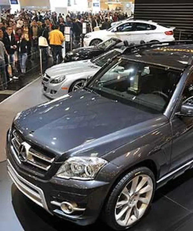 Die-Motorshow-gewinnt-zunehmend-an-Bedeutung-denn-die-Szene-wird-immer-groesser-Auch-die-Autokonzerne-schicken-ihre-Haustuner-verstaerkt-nach-Essen