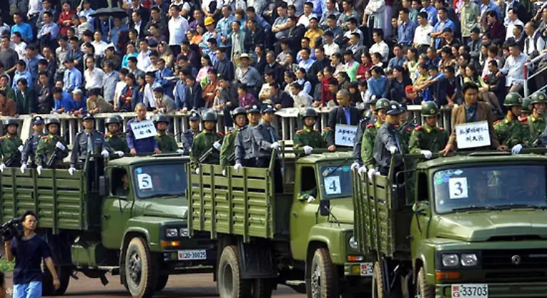 2007-wurden-laut-amnesty-international-mindestens-1252-Menschen-hingerichtet-und-3347-zum-Tode-verurteilt