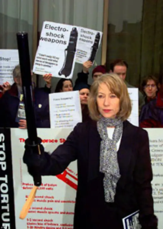 So-ist-Deutschland-einer-der-groessten-Exporteure-von-Elektroschockern-Die-Geraete-werden-in-87-Laendern-zur-Folterung-von-Gefangenen-missbraucht