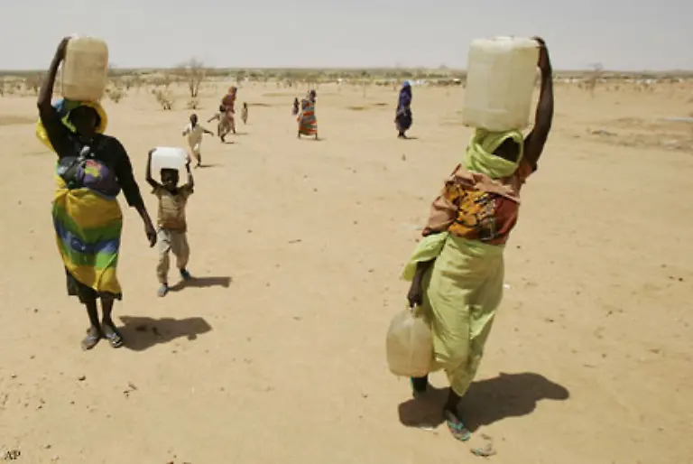 Deutlich-zeigt-sich-dies-im-Sudan-wo-Gewalt-gegen-Frauen-Teil-der-Kriegsfuehrung-ist-Seit-Ausbruch-der-Darfur-Krise-2003-wurden-dort-zehntausende-Frauen-und-Maedchen-Opfer-von-Vergewaltigungen-und-anderen-sexuellen-Verbrechen