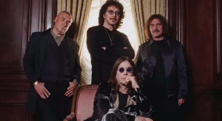 Dem-Tod-schon-mehrmals-von-der-Schippe-gesprungen-feiert-der-ehemalige-Saenger-der-Metal-Band-Black-Sabbath-am-3-Dezember-seinen-60-Geburtstag