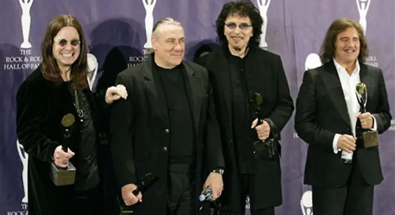 Das-Credo-Laute-Musik-zum-Fuerchten