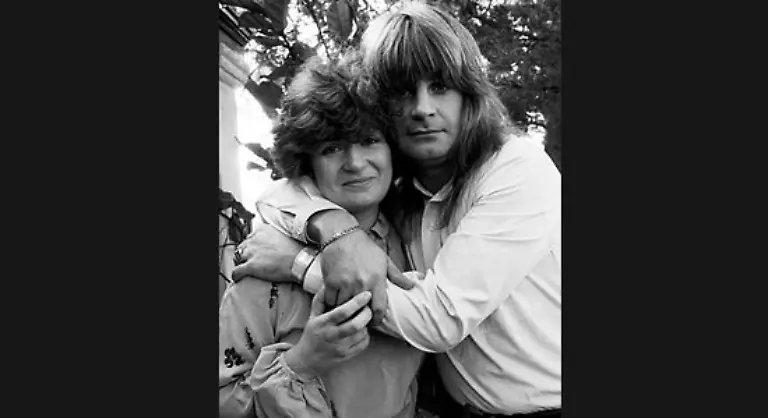 Vor-dem-fruehen-Eintritt-in-die-Reihe-der-toten-Hardrocker-rettete-Osbourne-seine-zweite-Frau-Sharon