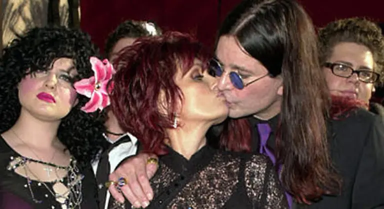 Dennoch-Diese-Familie-macht-Spass