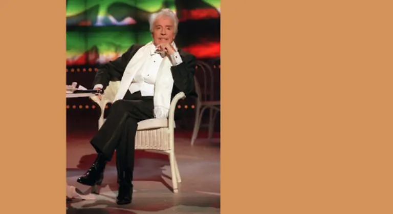 Sagen-Sie-wie-lange-muss-ich-noch-stehen-Man-ist-ja-schliesslich-keine-100-mehr